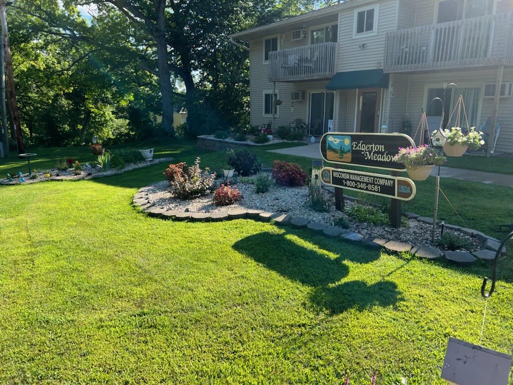 Edgerton Meadows I Apartments in Edgerton, WI